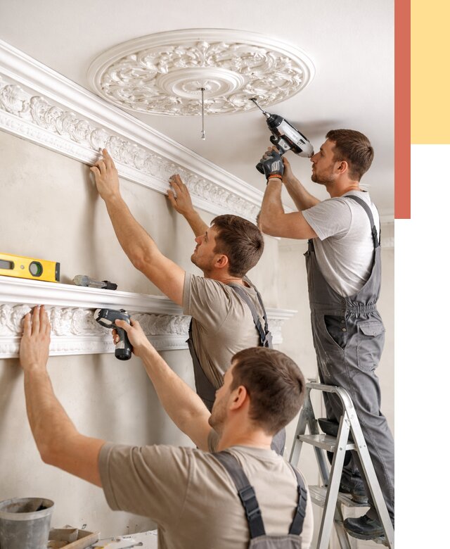 Монтаж лепнины на потолок в Мичуринске от 3313 руб. быстро и недорого | ОТДЕЛОЧНИК-Мчр